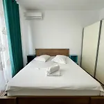 Avi Garden Apartments Appartement *