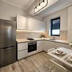 Avi Garden Apartments Appartement